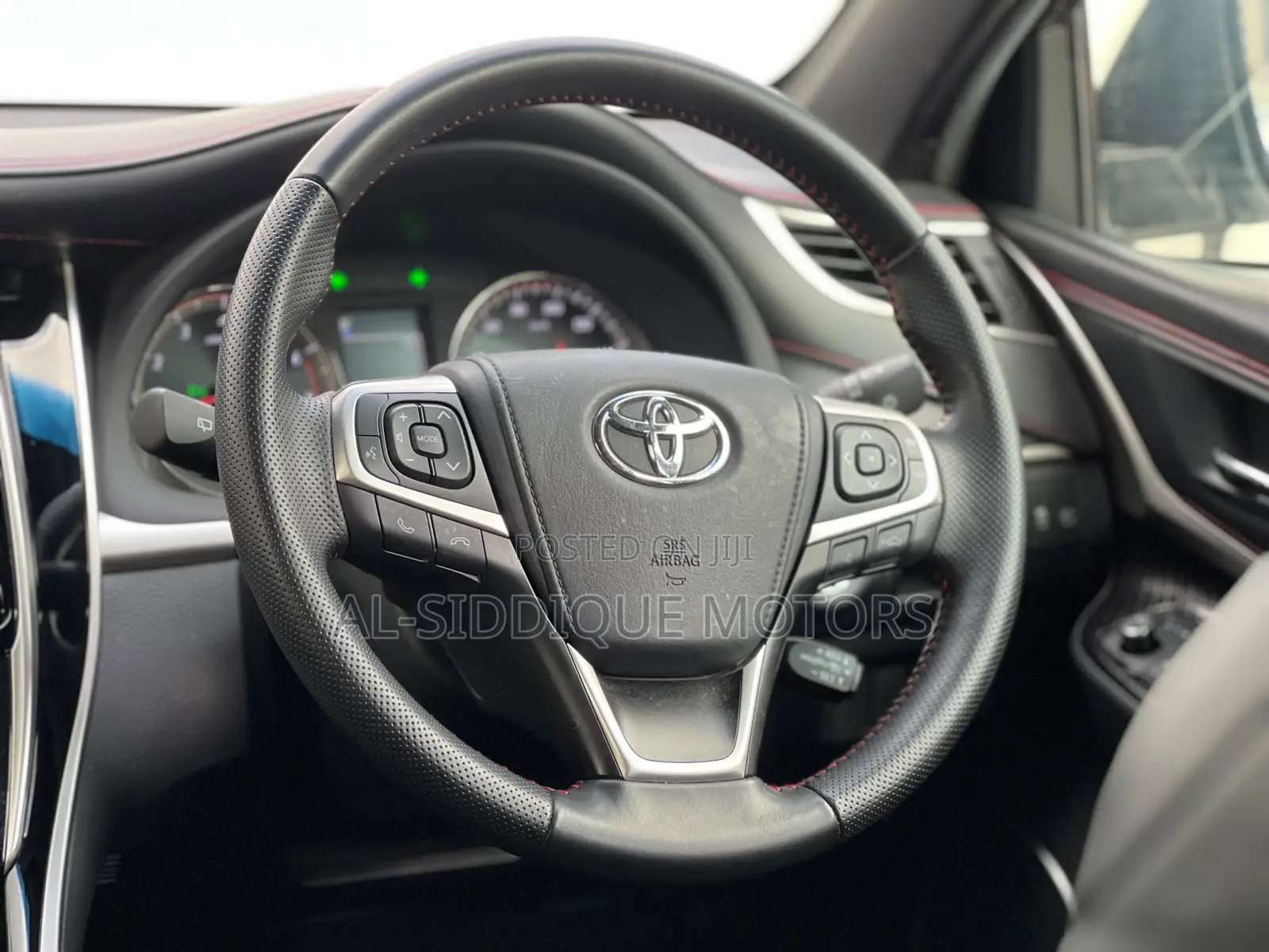 Toyota Harrier 2.0 Turbo 2019 Pearl