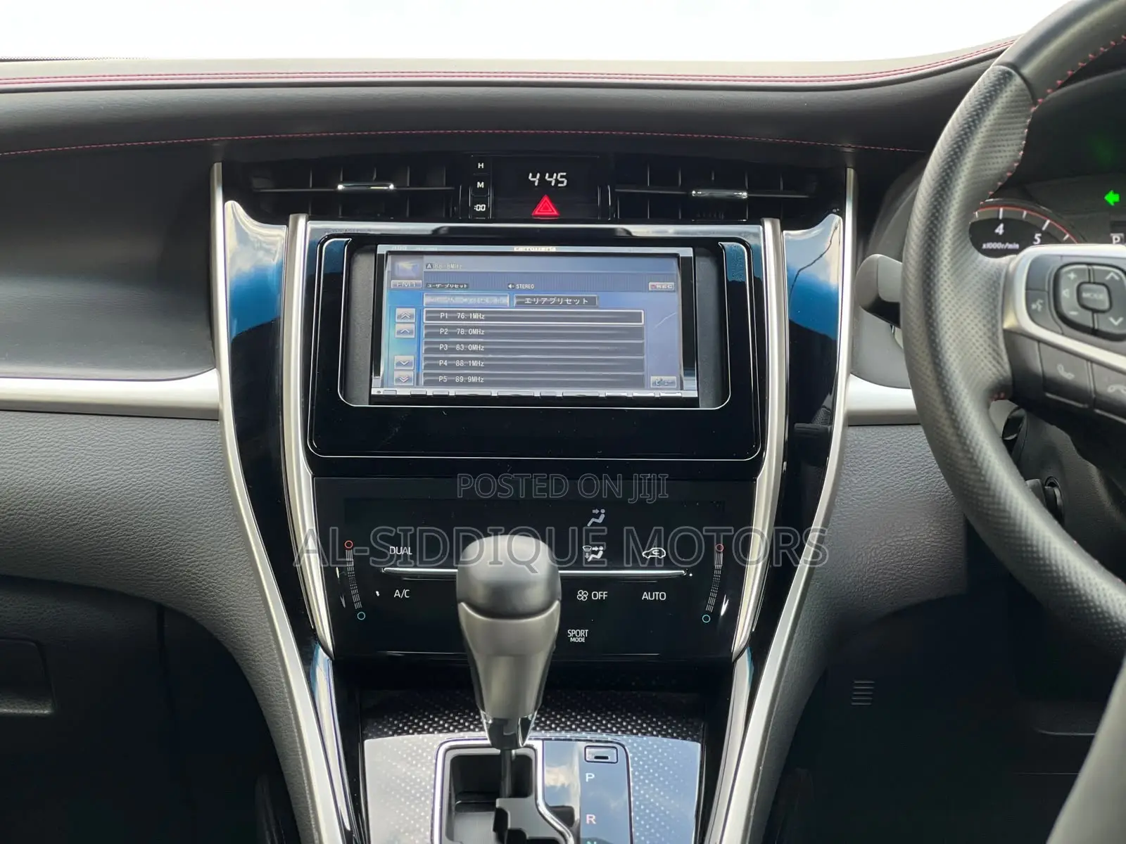Toyota Harrier 2.0 Turbo 2019 Pearl