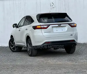 Toyota Harrier 2.0 Turbo 2019 Pearl