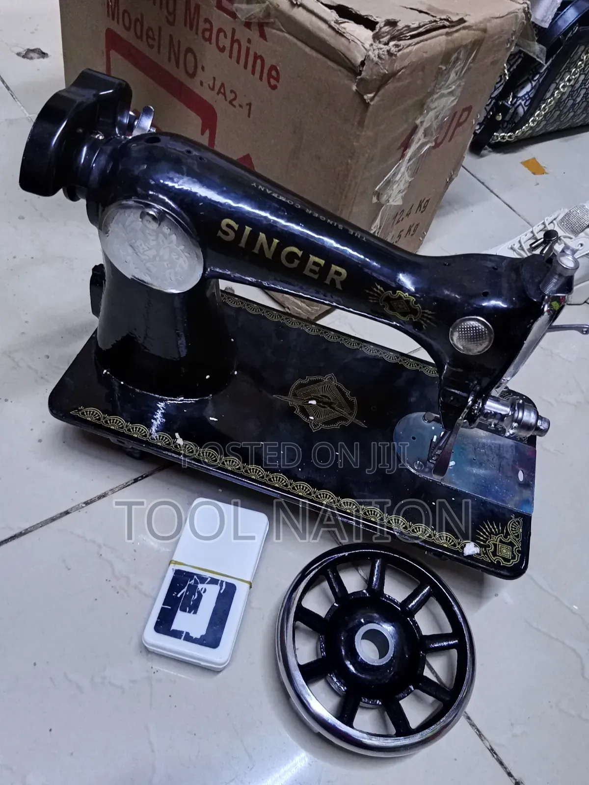 Well Performing Singer Sewing Machine