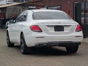 Mercedes-Benz E200 2018 White
