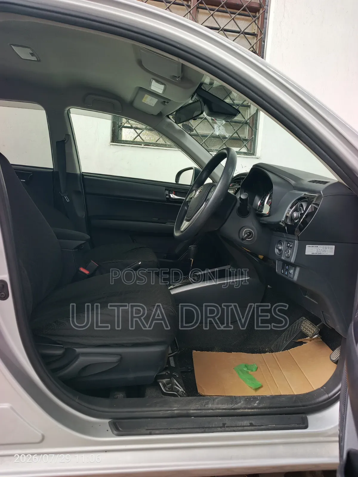 Toyota Corolla Fielder 2019 Silver