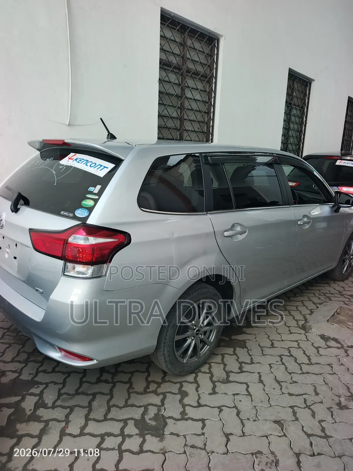 Toyota Corolla Fielder 2019 Silver
