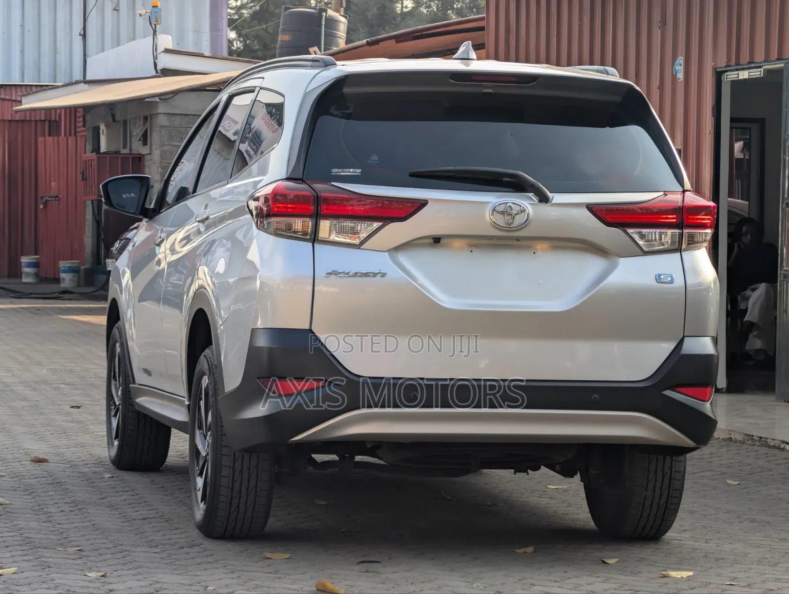 Toyota Rush 2022 Silver