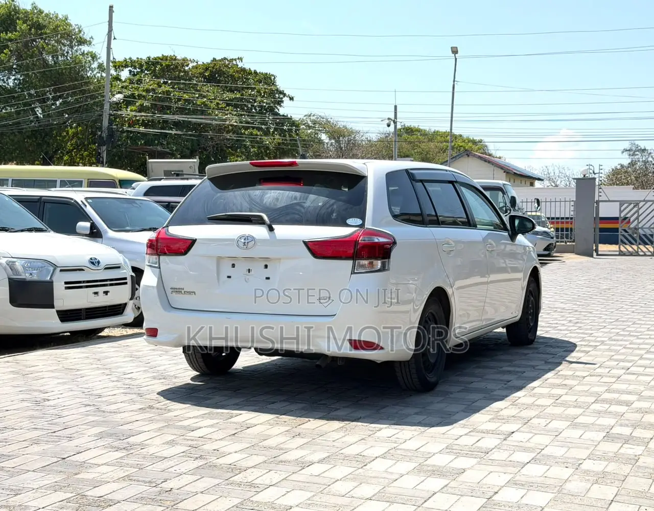 Toyota Corolla Fielder 2019 White