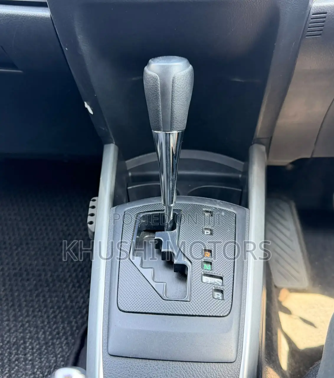 Toyota Corolla Fielder 2019 White