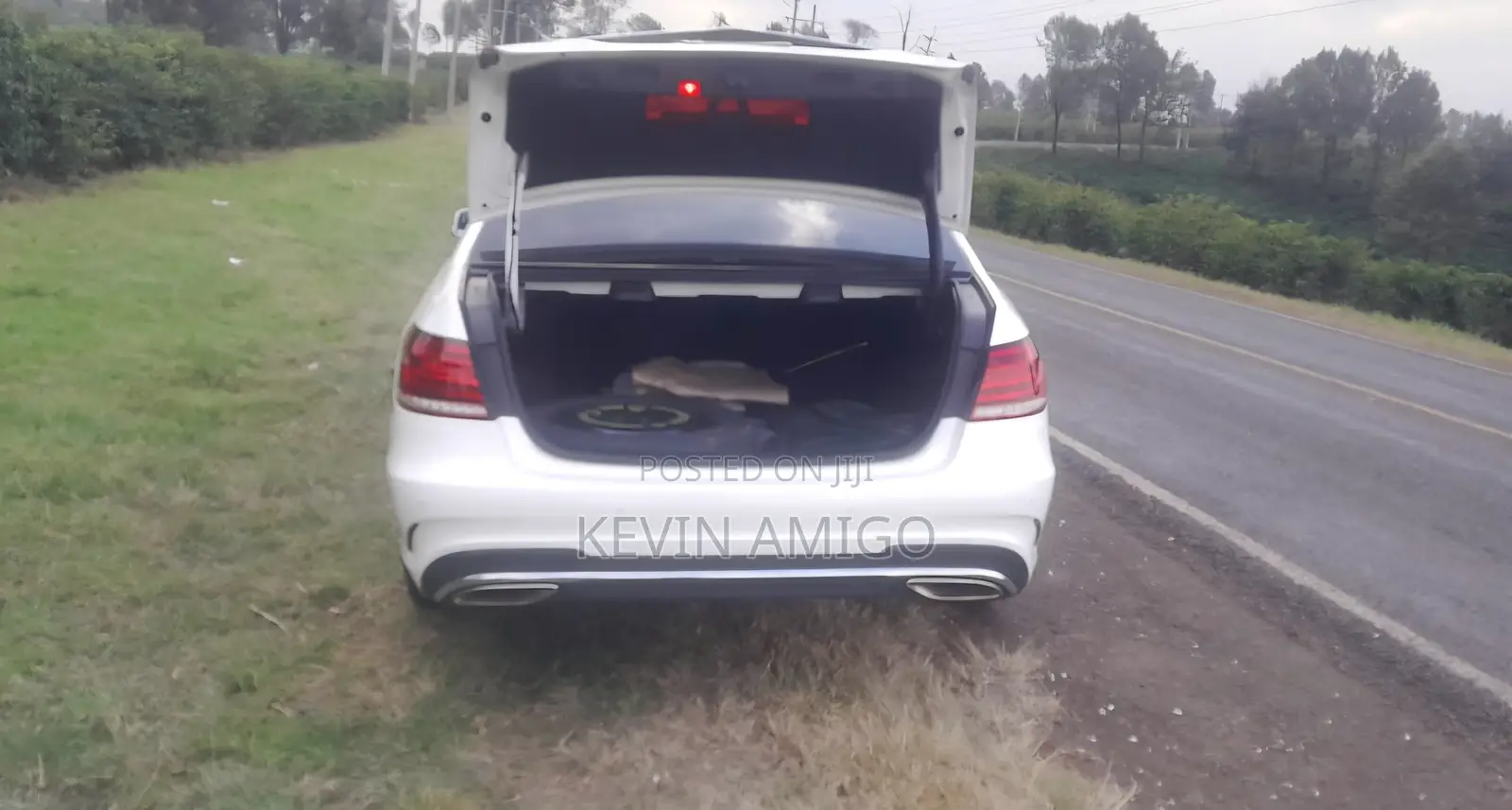 Mercedes-Benz E220 2016 White