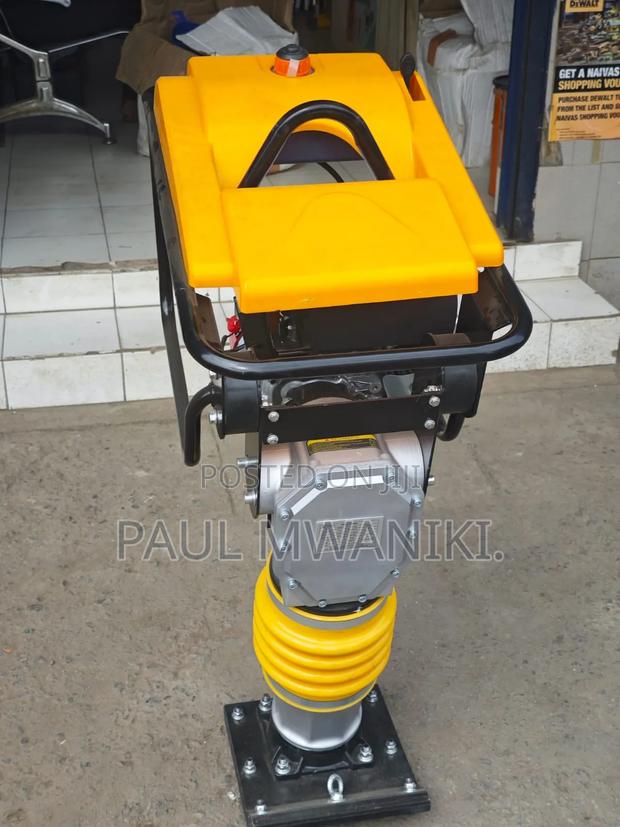 Tamping Rammer – Petrol Driven Heavy-Duty Soil Asphalt Compactor - thumbnail 2