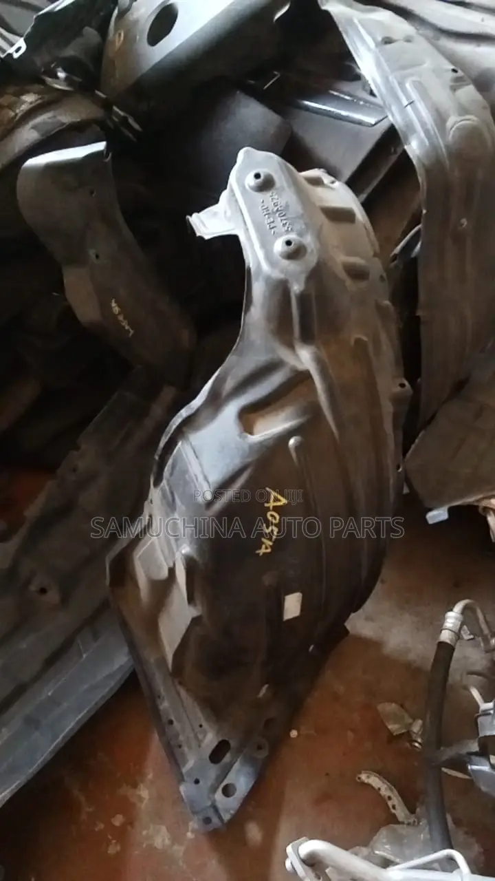 Stone Guard Mitsubishi Mirage LHS