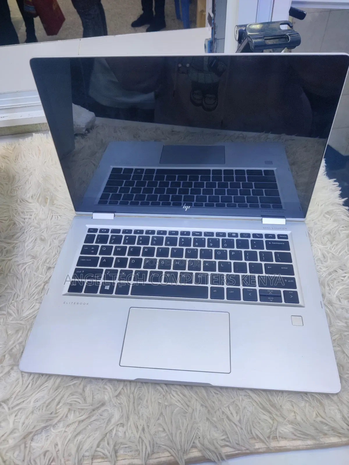 Laptop HP EliteBook x360 1030 G2 8GB Intel Core i5 SSD 256GB