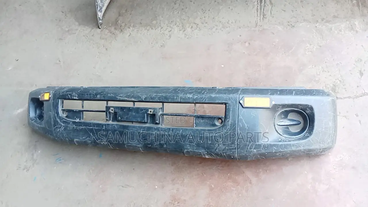 Front Bumper Toyota Land Cruiser Fj 78 / 79
