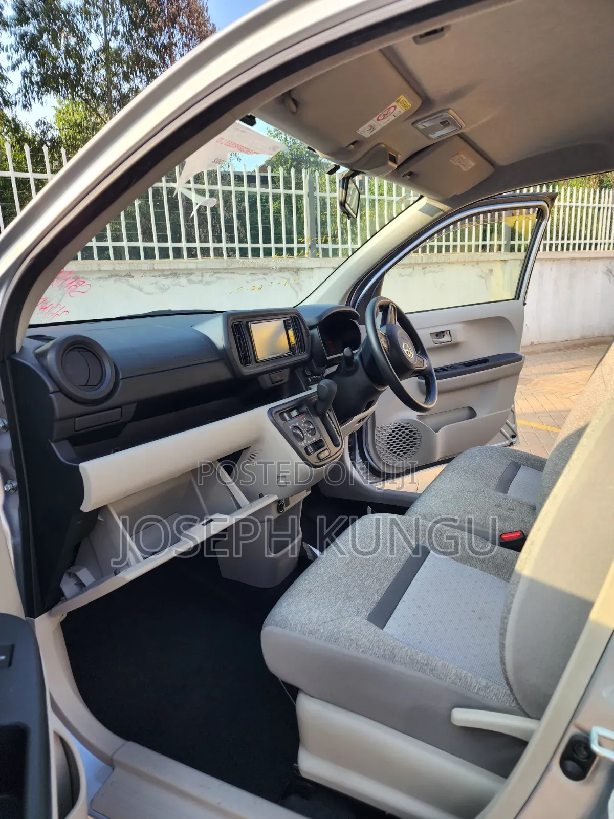 Toyota Passo 2019 Silver