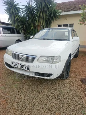 Nissan Sunny 2002 White