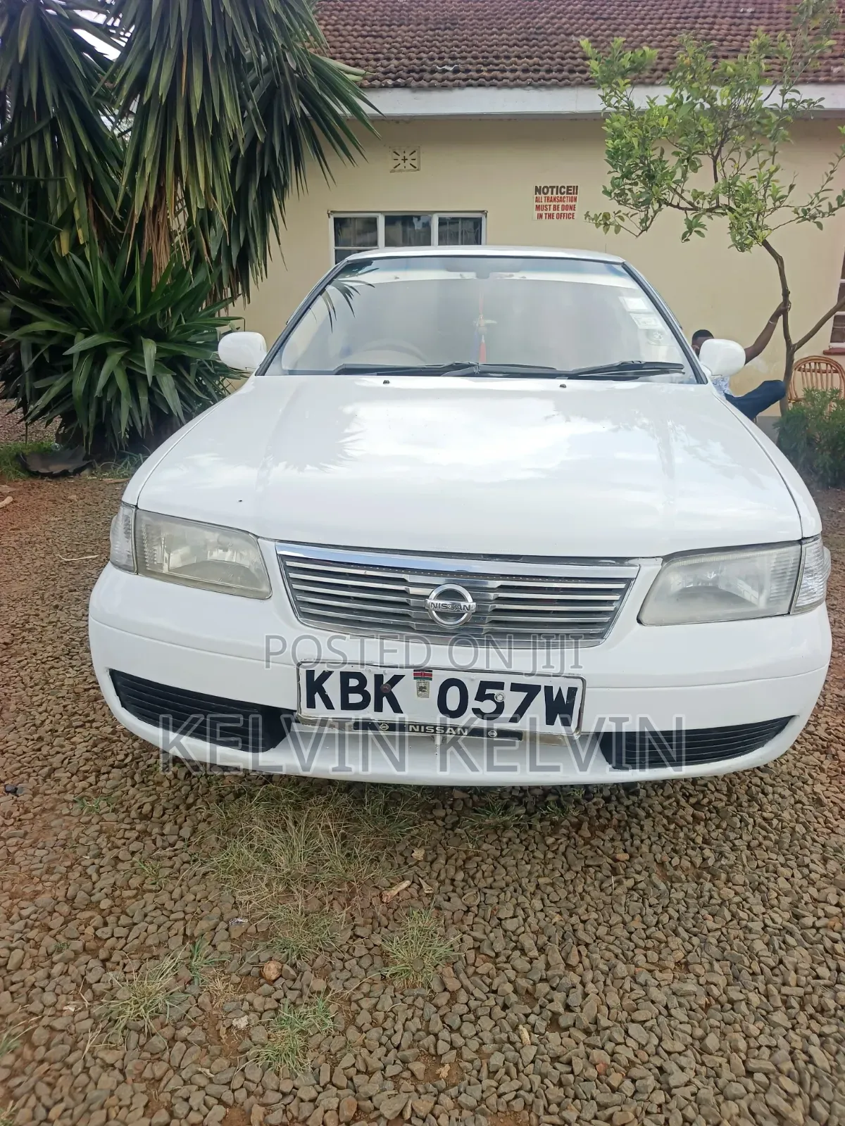 Nissan Sunny 2002 White