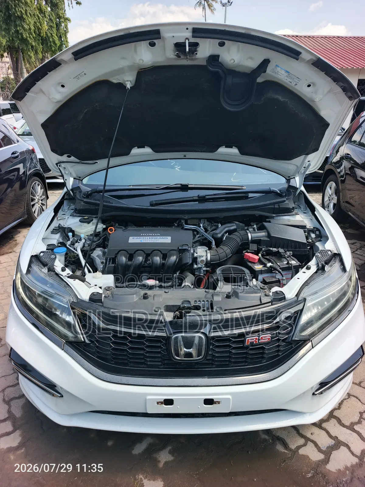 Honda Jade 2019 White