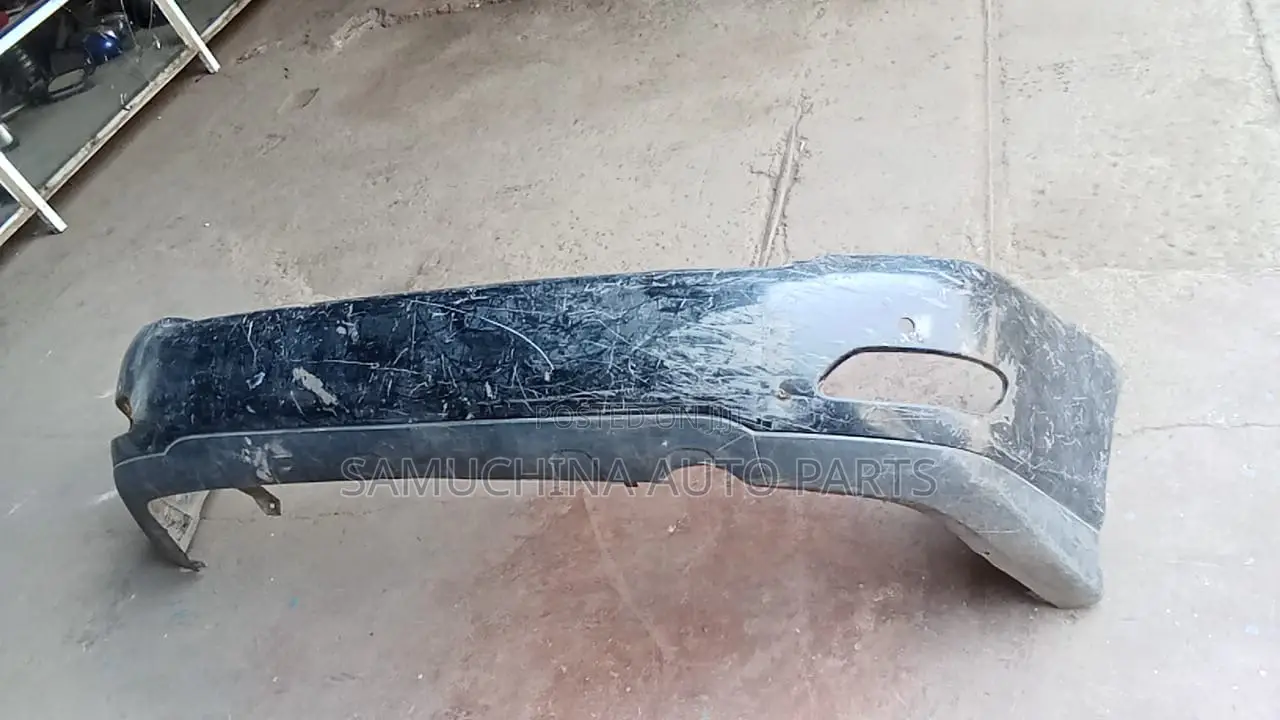 Front Bumper Toyota Harrier 240 / Lexus