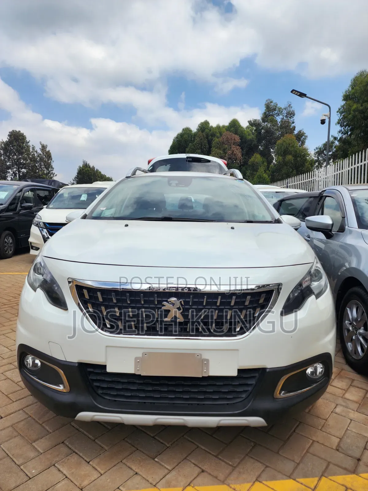 Peugeot 2008 2018 White