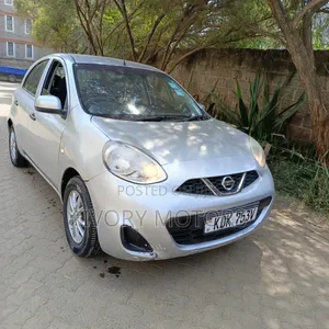 Nissan March 2015 Silver