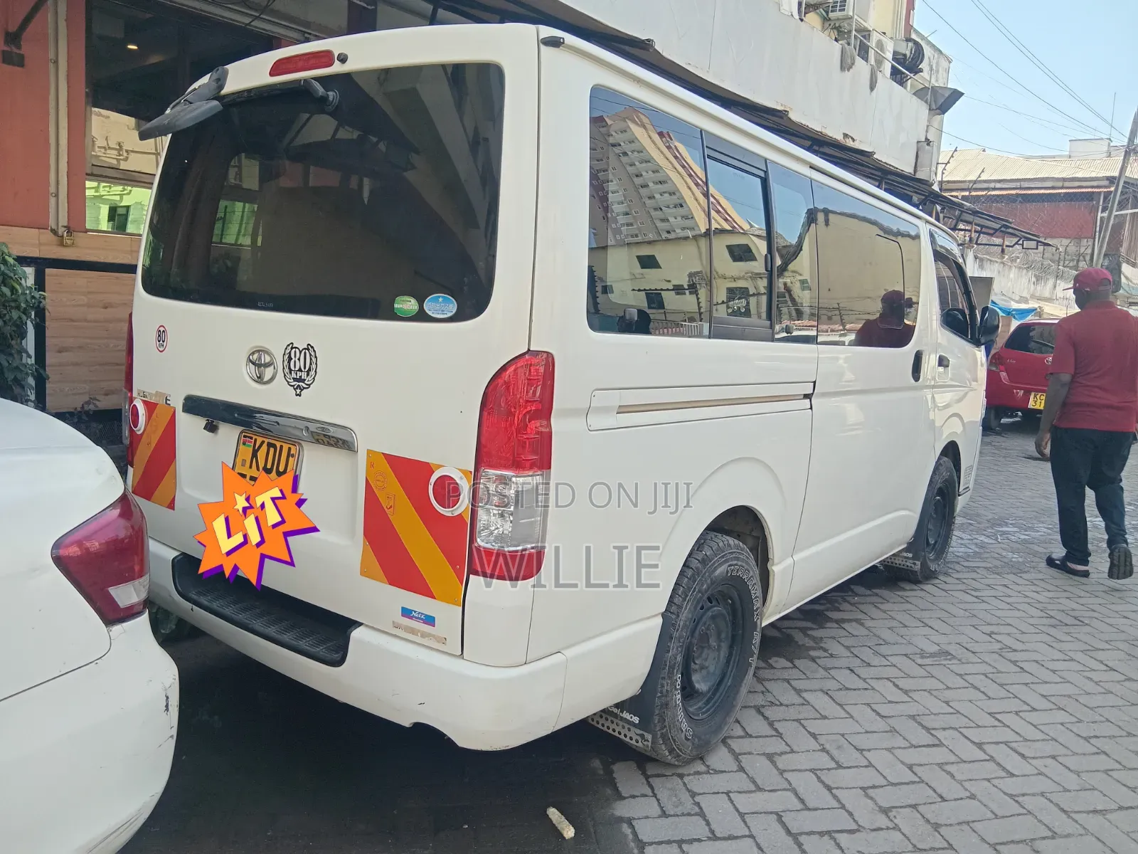 Toyota HiAce 2018 White