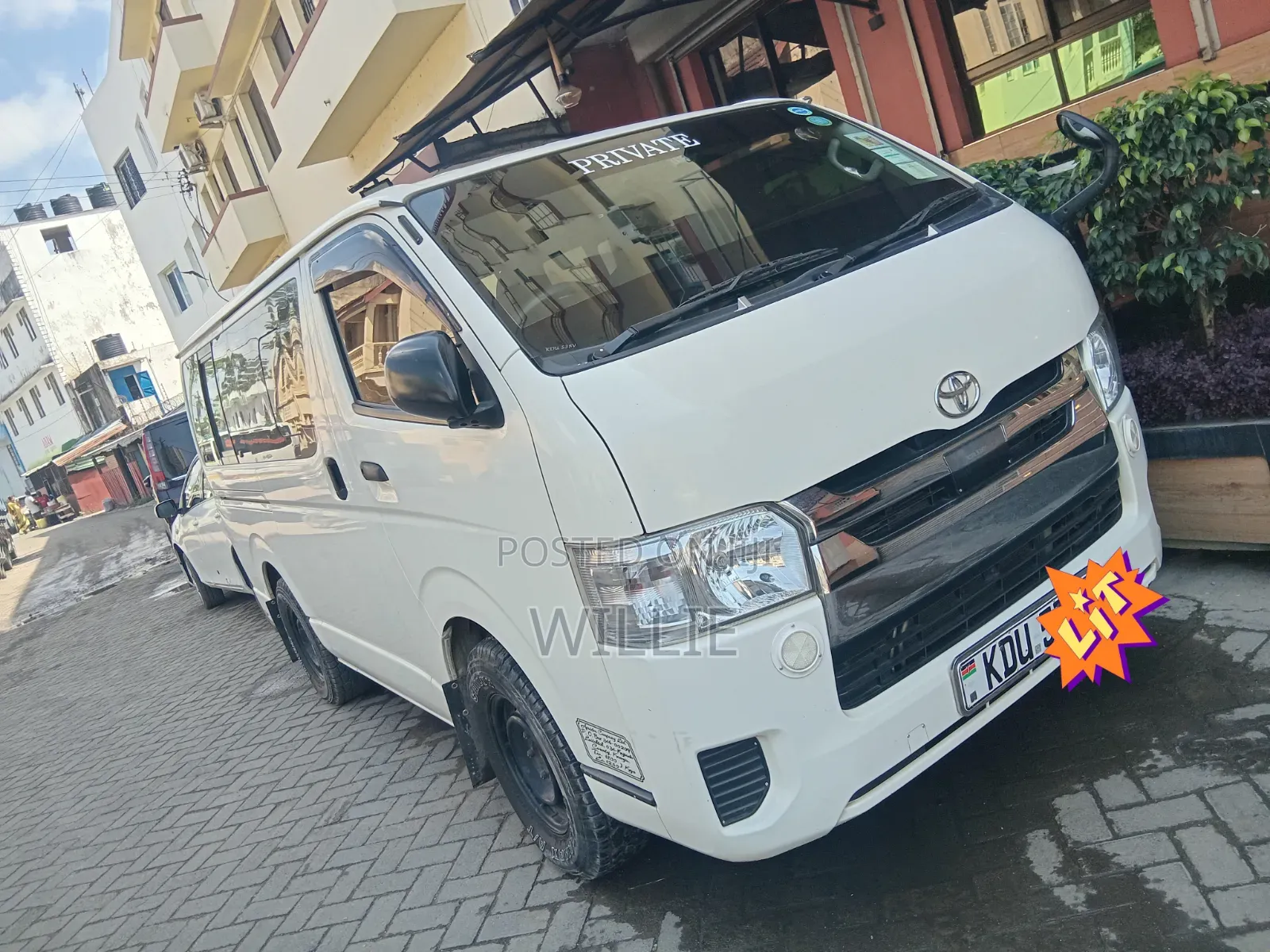 Toyota HiAce 2018 White
