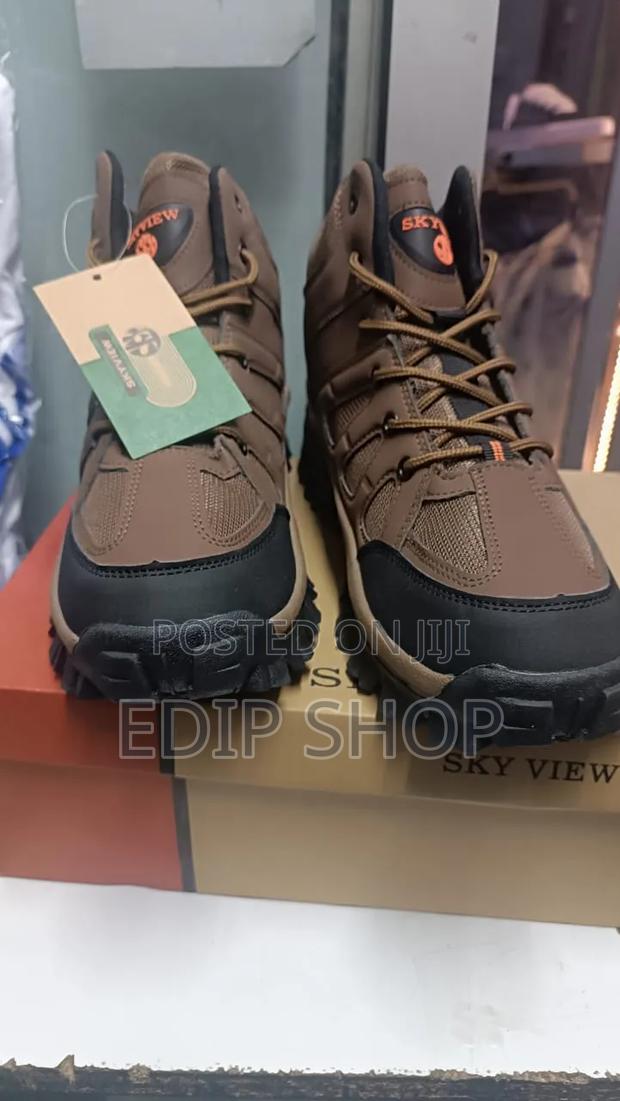 Quality SkyView Hiking Shoe