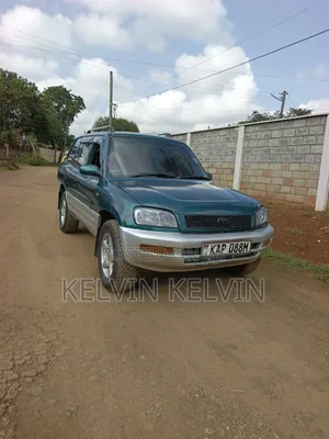 Toyota RAV4 1995 Green