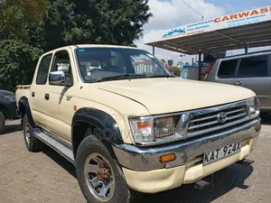 Toyota Hilux 2.5 Cab 2005 Beige