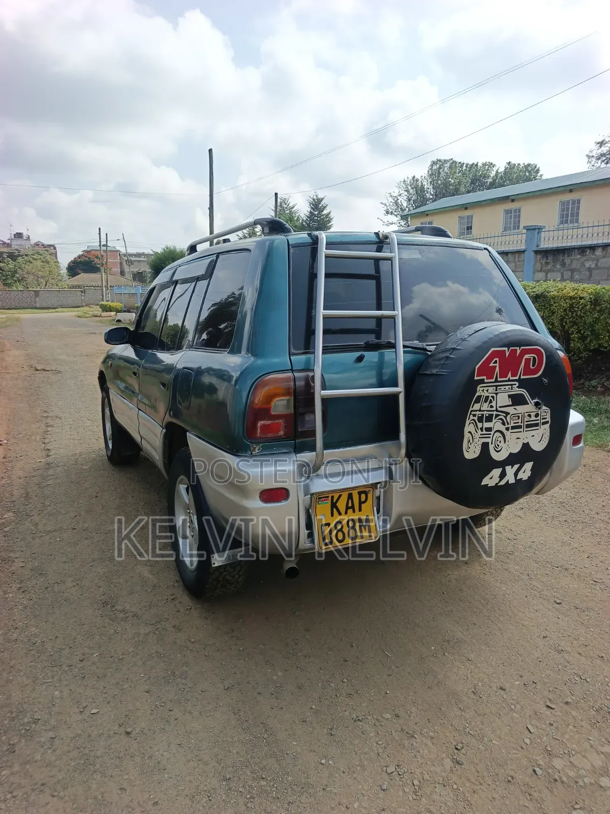 Toyota RAV4 1995 Green