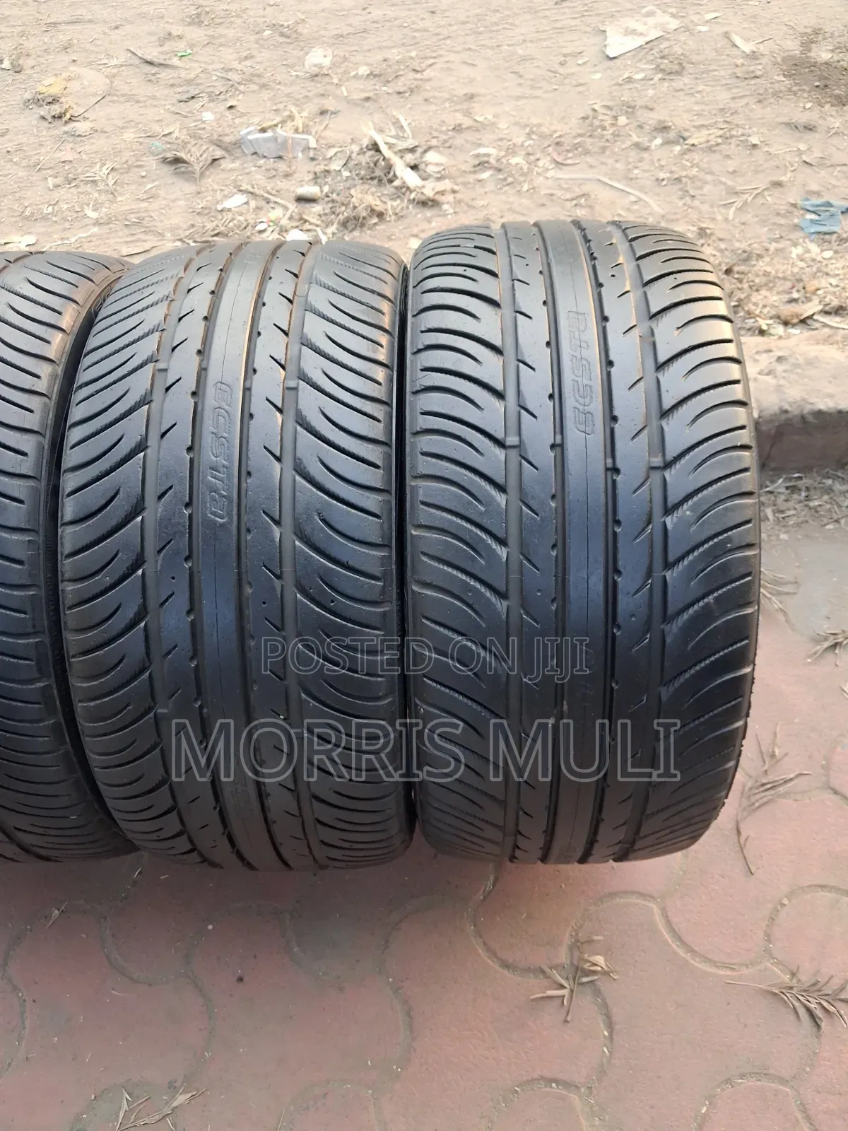 255/35r18 Kumho