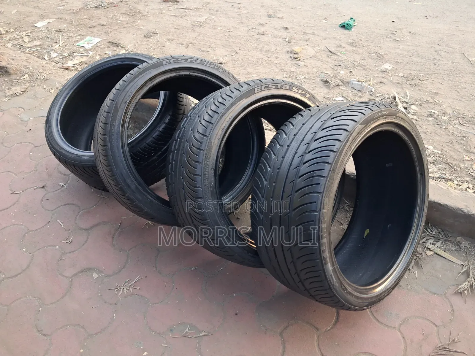 255/35r18 Kumho