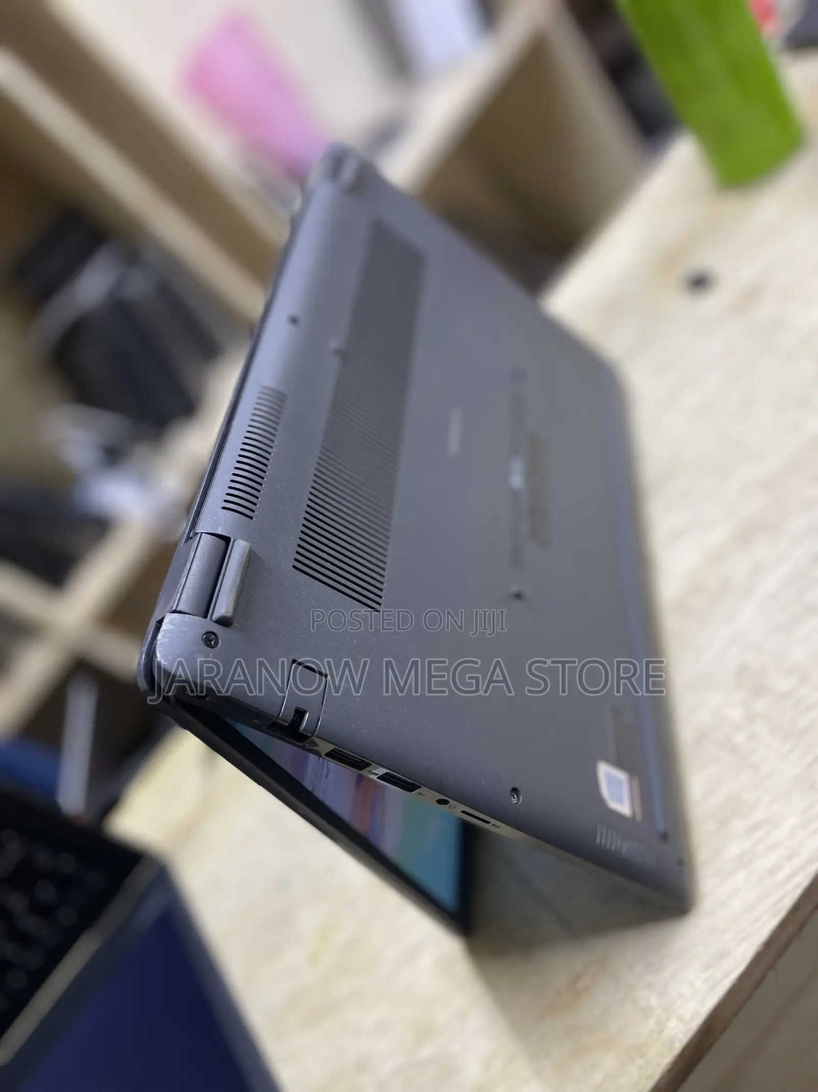 Laptop Dell Latitude 3410 8GB Intel Core i5 SSD 256GB