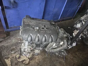 Engine 4j10 RVR