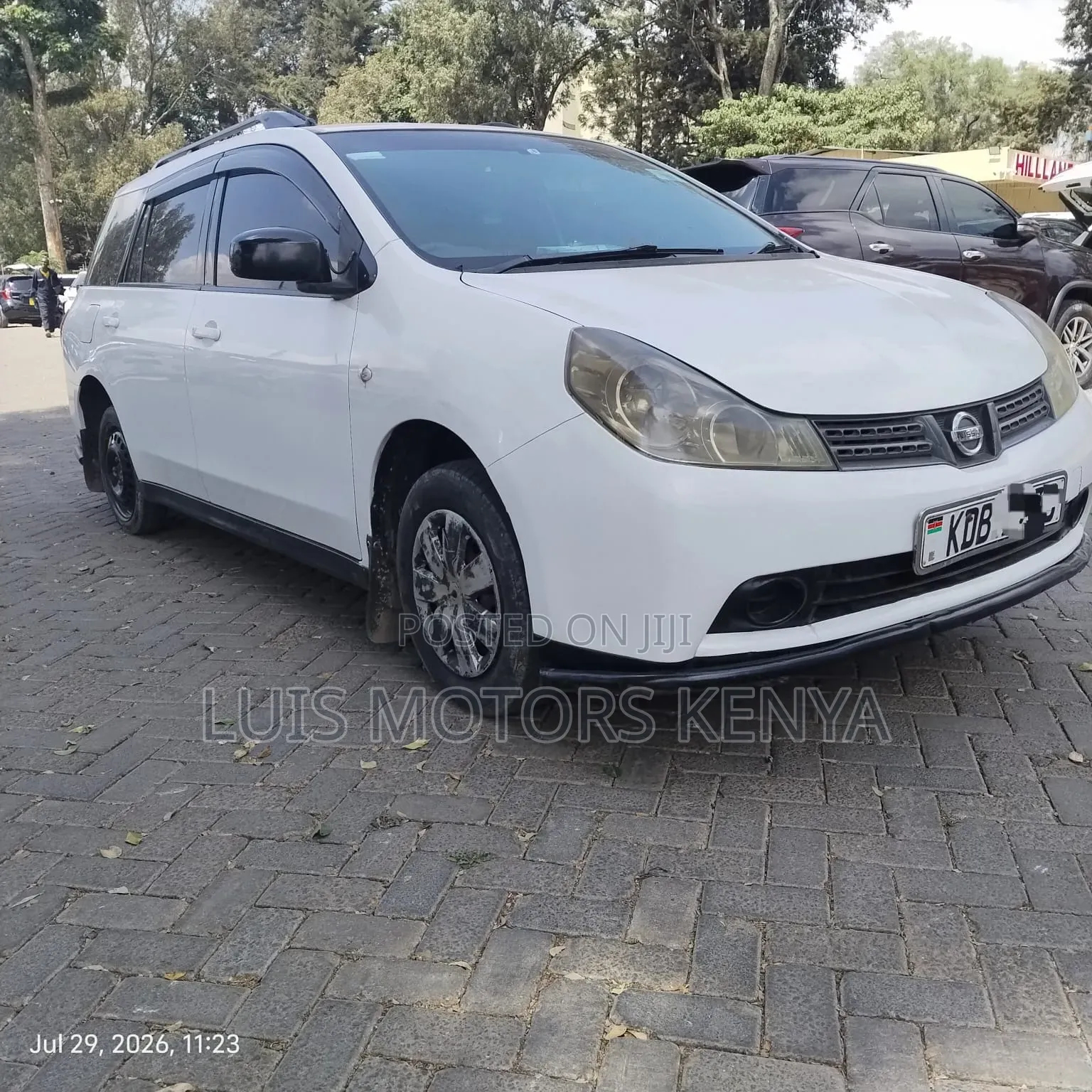 Nissan Wingroad 2013 White