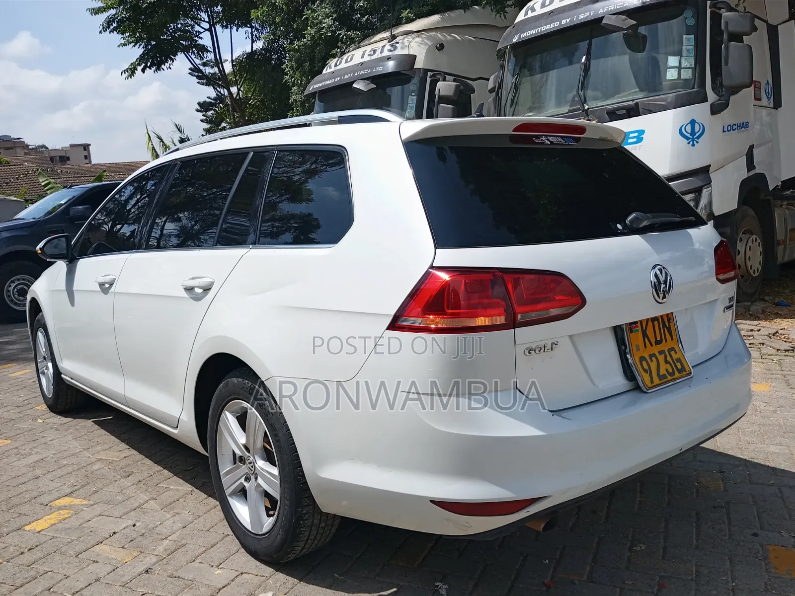 Volkswagen Golf 2016 White