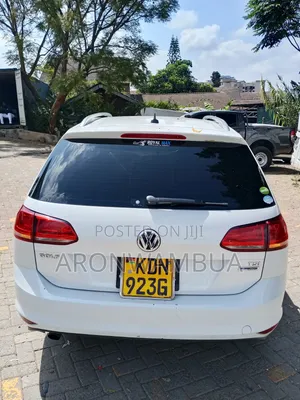 Volkswagen Golf 2016 White