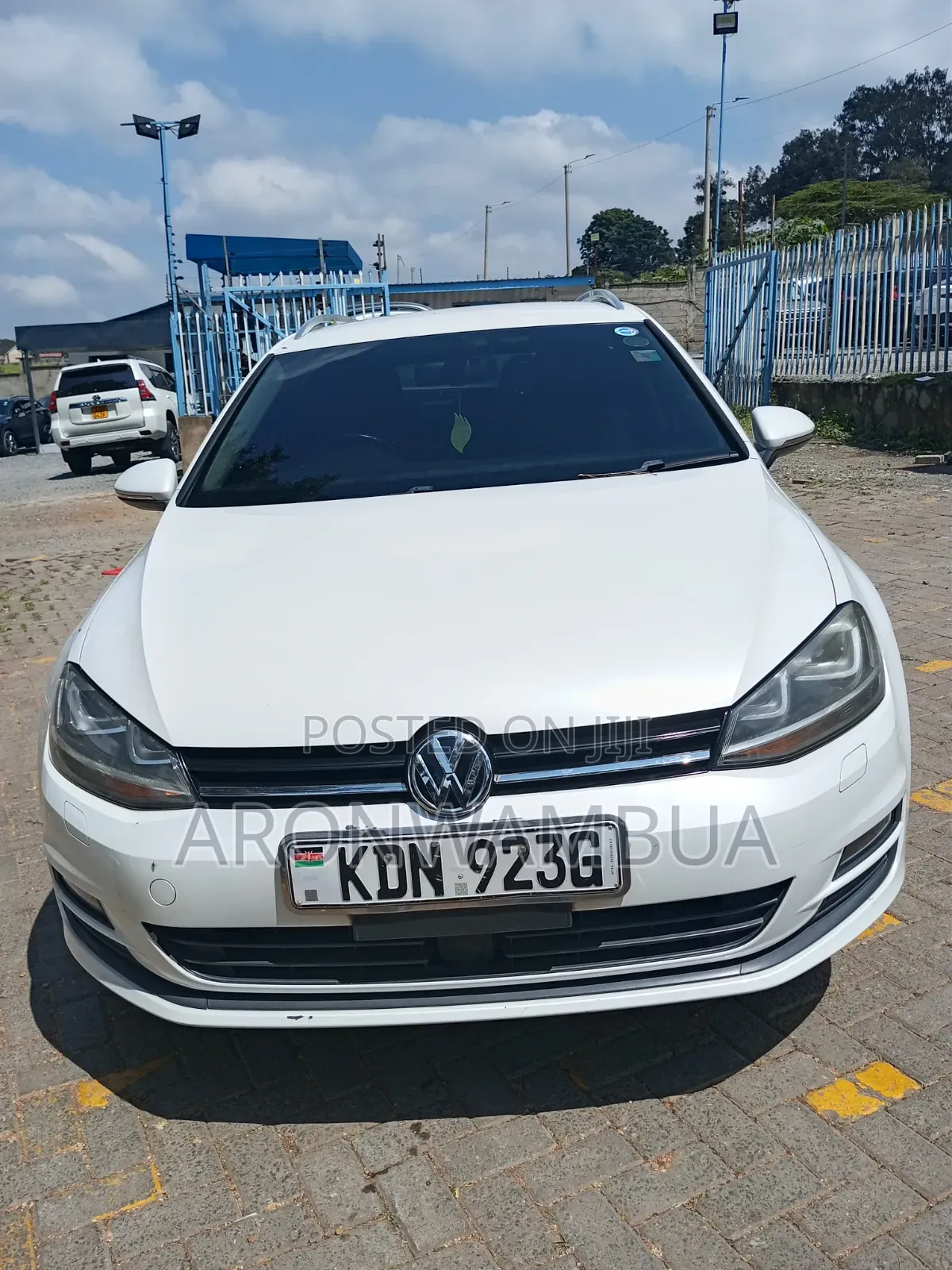 Volkswagen Golf 2016 White