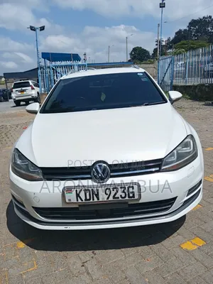 Volkswagen Golf 2016 White