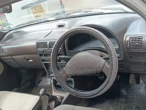 Toyota Starlet 1994 White