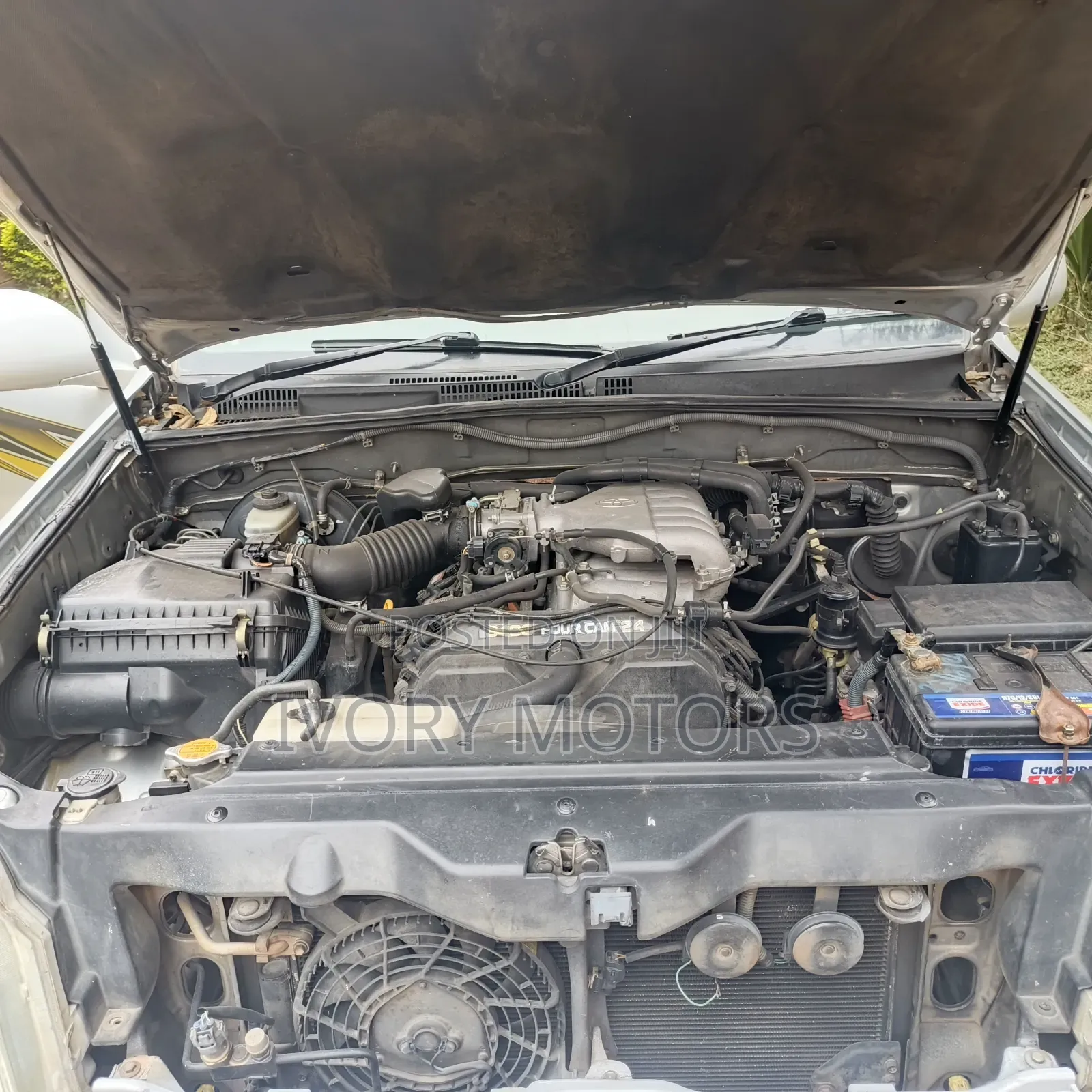 Toyota Land Cruiser Prado 2004 Silver