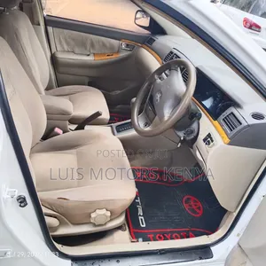 Toyota Corolla 2005 White