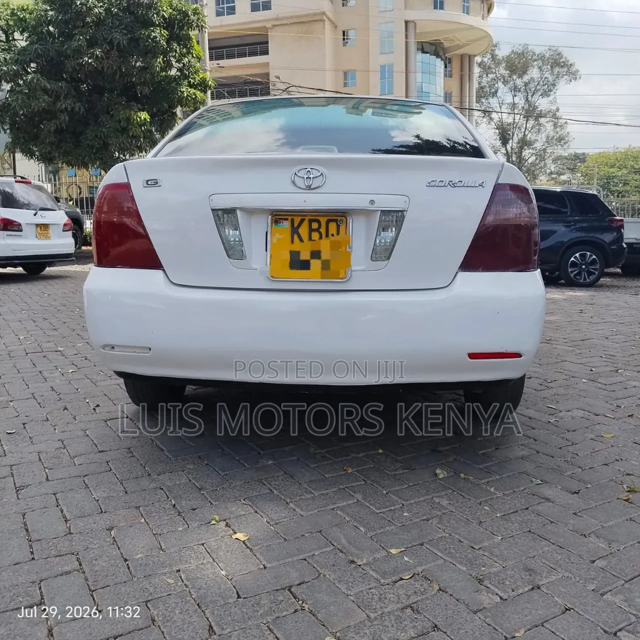 Toyota Corolla 2005 White