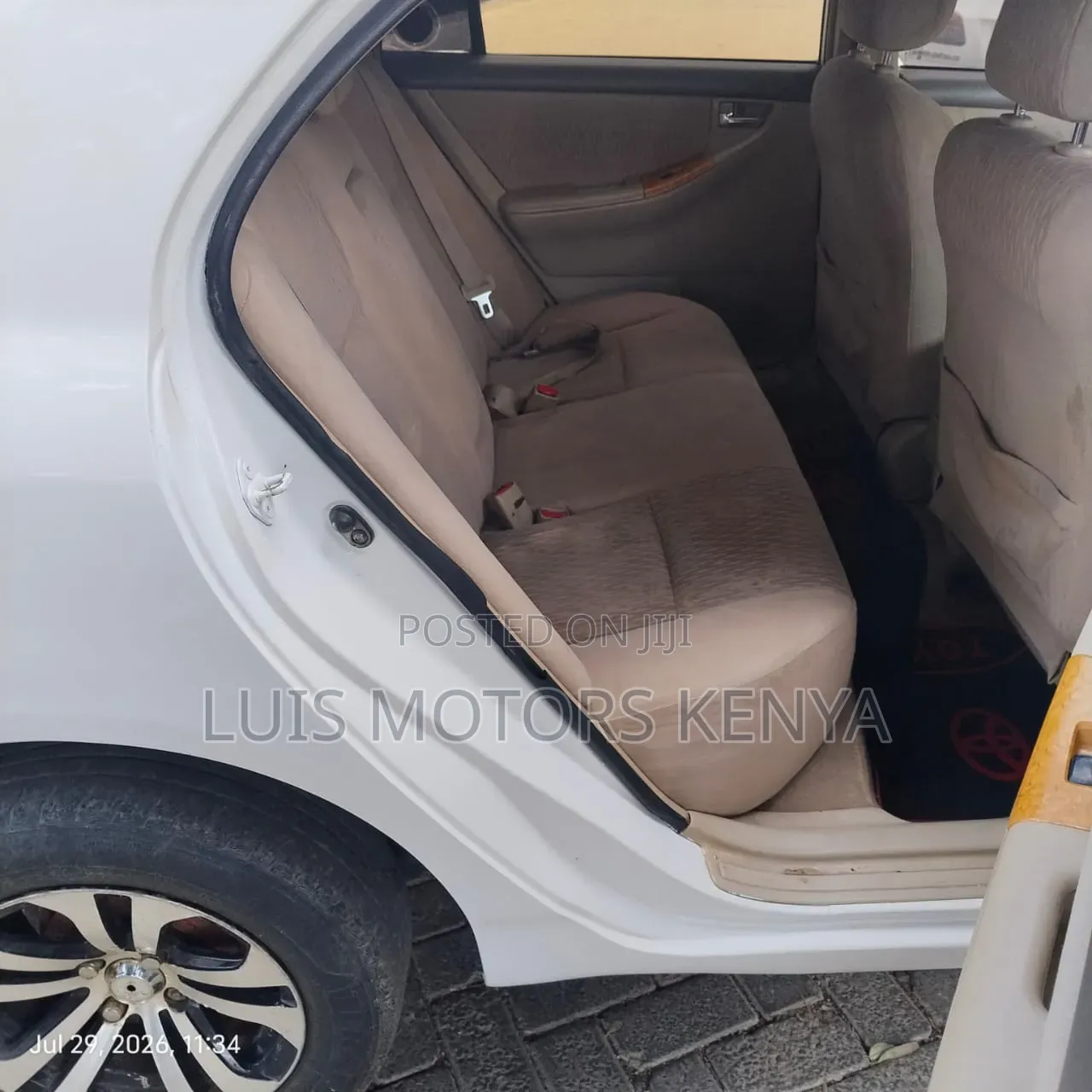 Toyota Corolla 2005 White