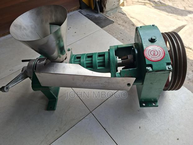 Divo Oil Press Machine