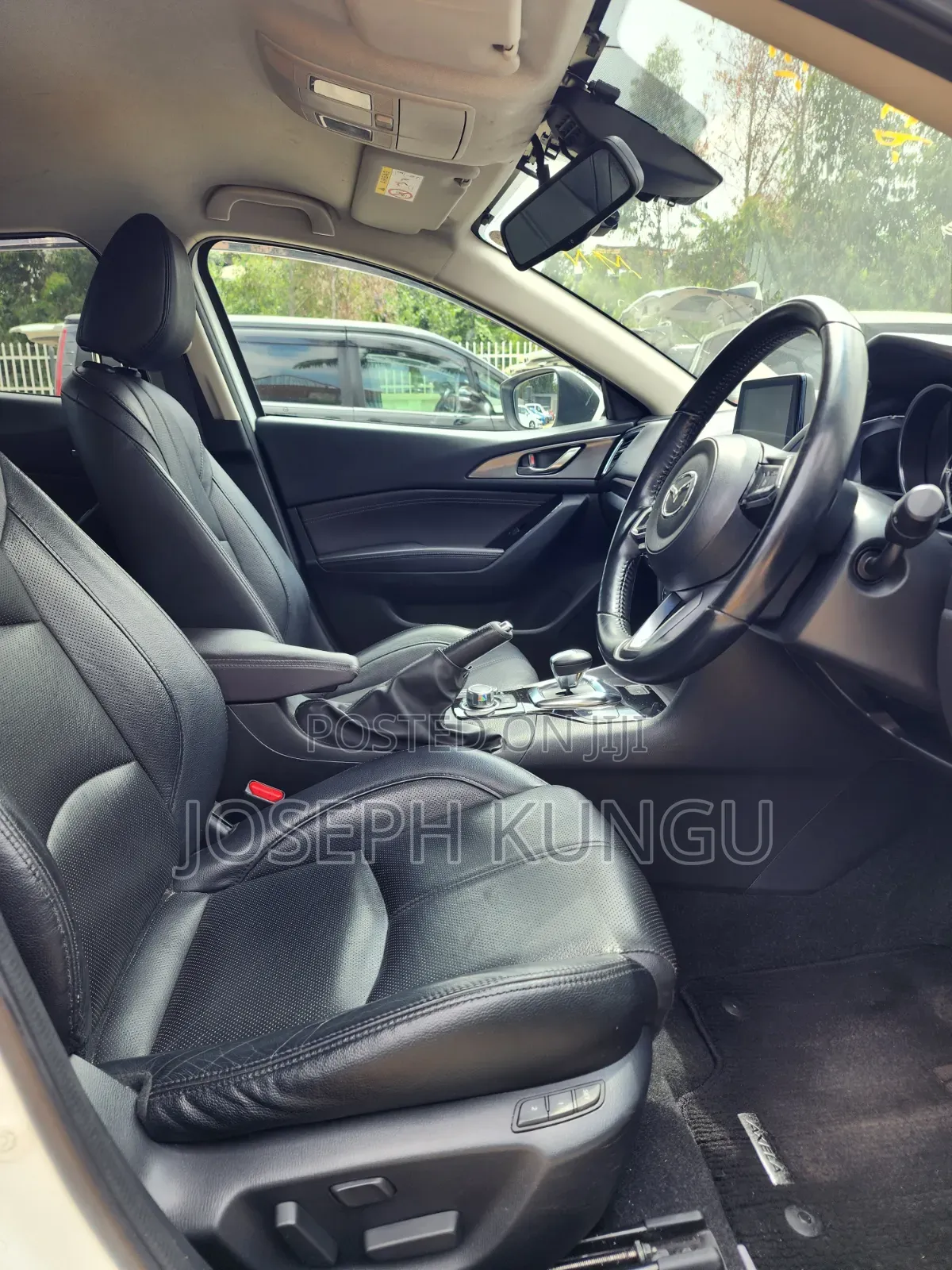 Mazda Axela 2019 White