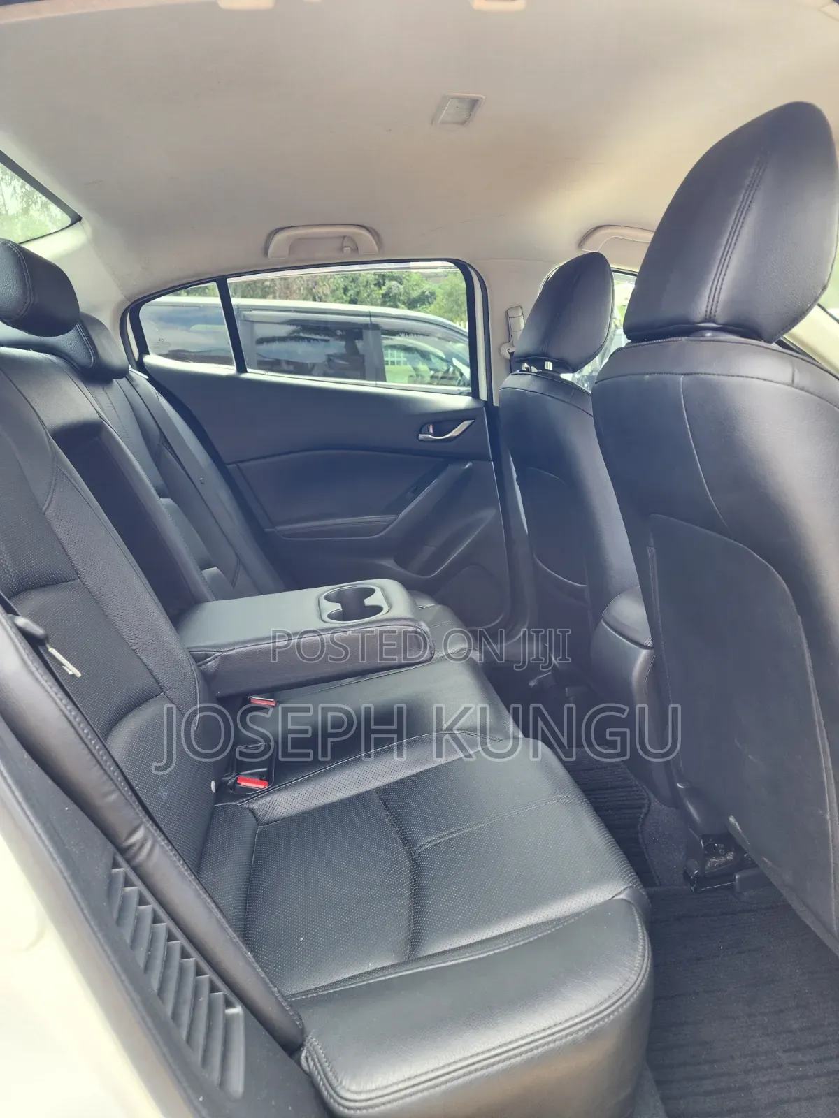 Mazda Axela 2019 White