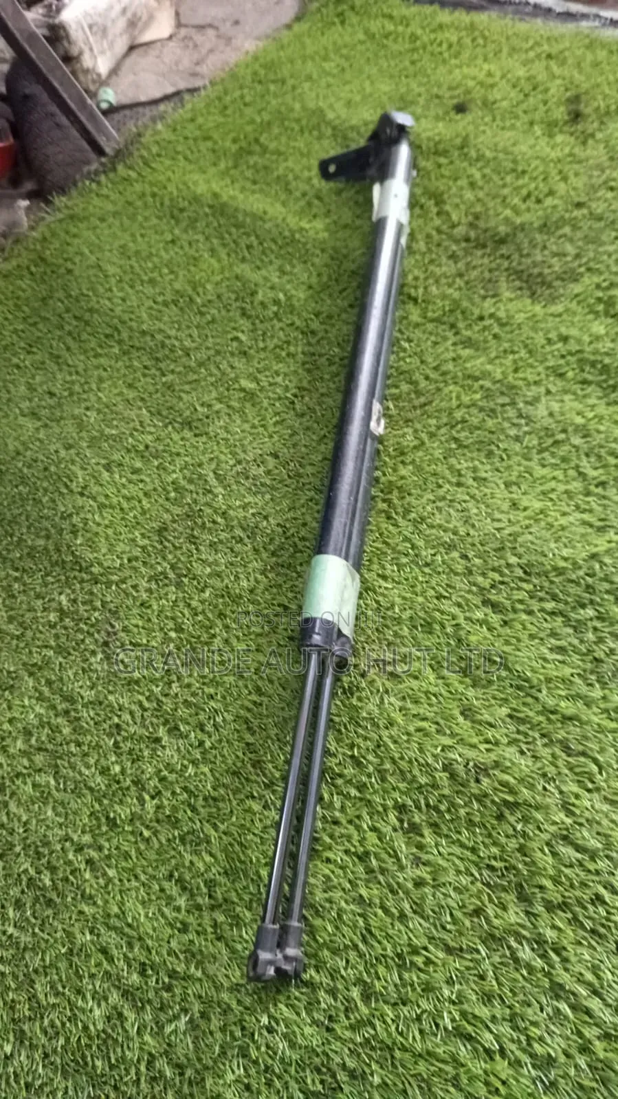 Serena C26 Boot Shocks/Boot Lifter