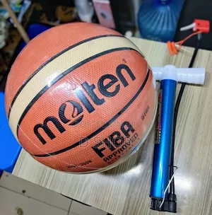 Molten Size 7 Plus a Free Pump