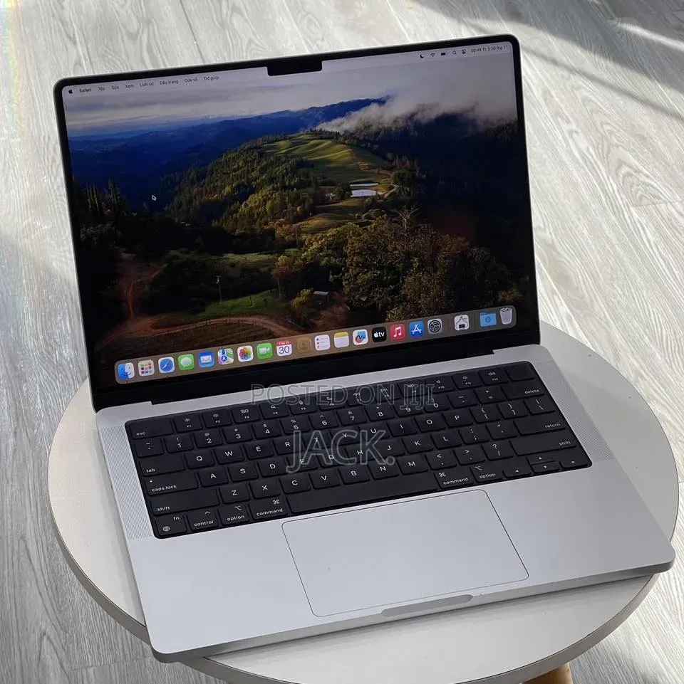 Laptop Apple MacBook Pro 2023 M2 Max 64GB Apple M2 SSD 4T
