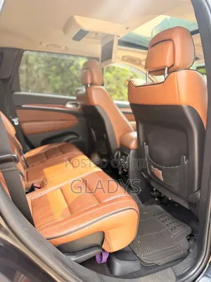 Jeep Grand Cherokee 2012 Black