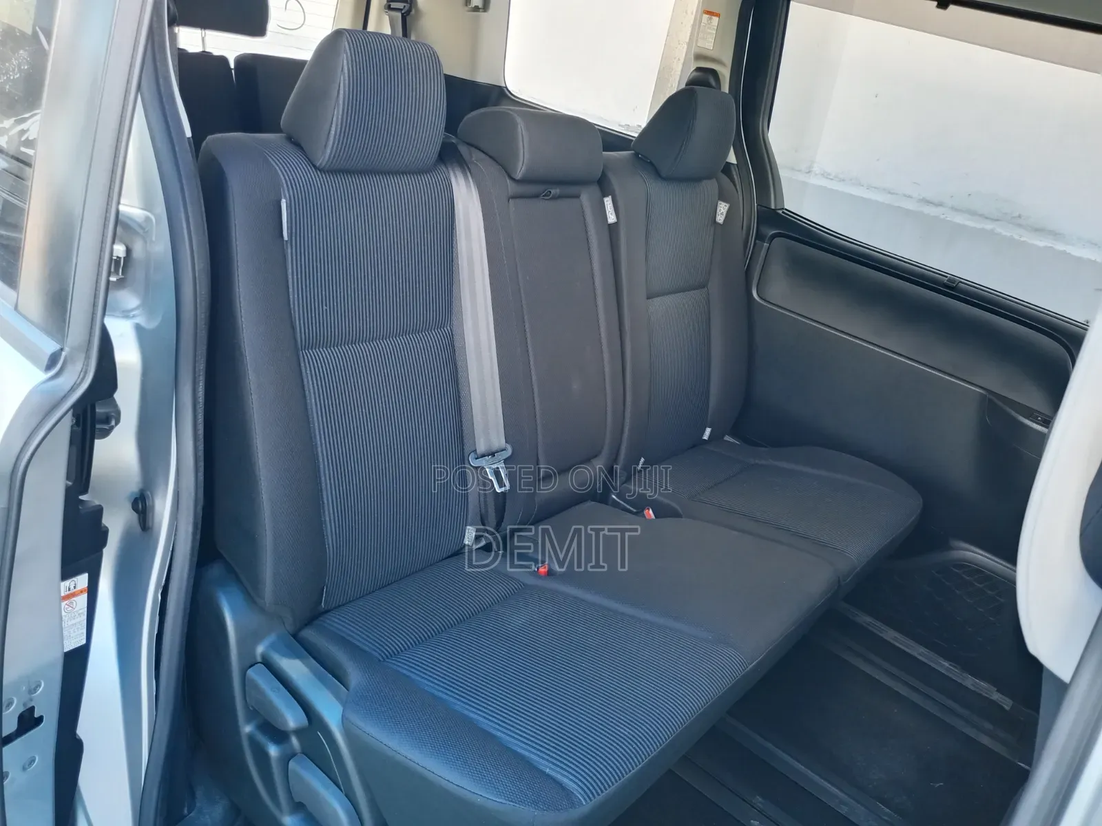 Toyota Noah 2.0 FWD (7 Seater) 2020 Silver
